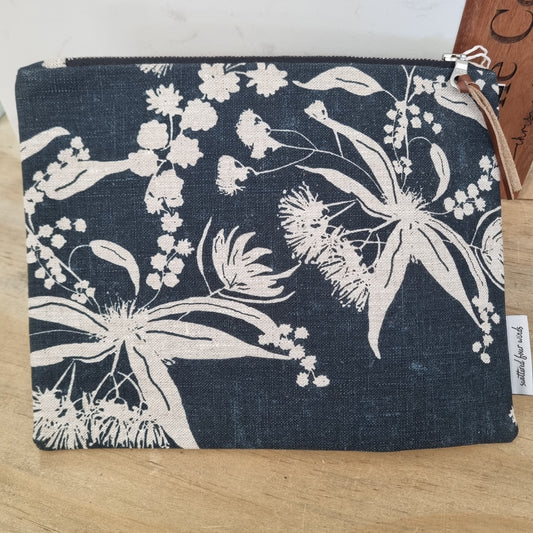 Clutch (Large) - Navy Wattle